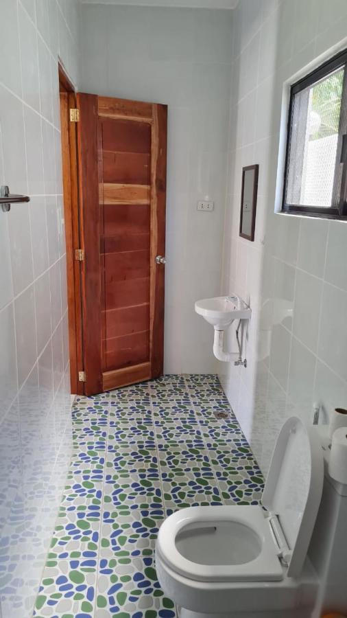 Babas Guesthouse Moalboal Exterior foto